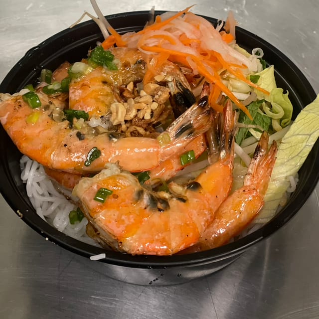 B5. Grilled Shrimp (Tôm Nướng).